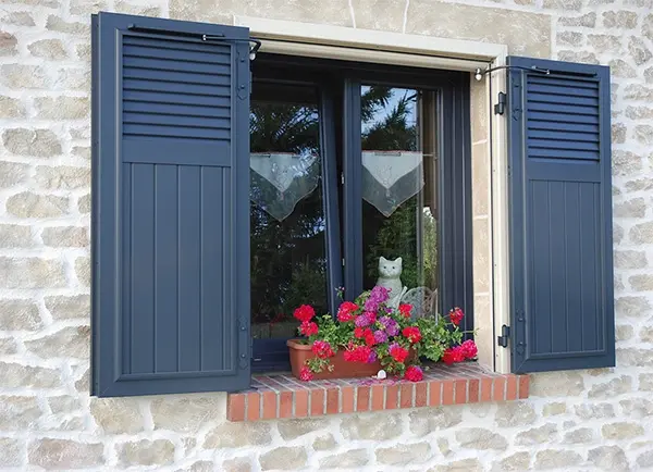 Volets aluminium battants incontournable